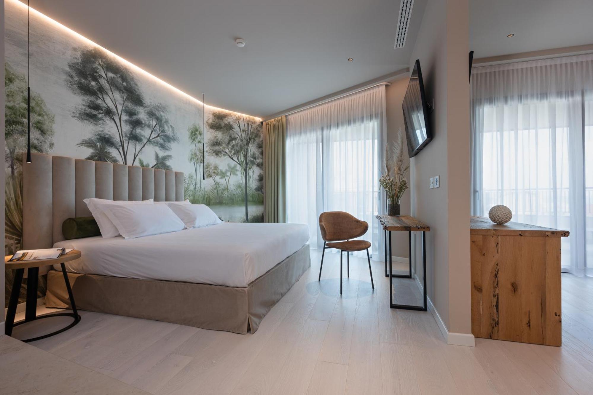 Savoy Beach Hotel & Thermal Spa Bibione Eksteriør billede Deluxe room